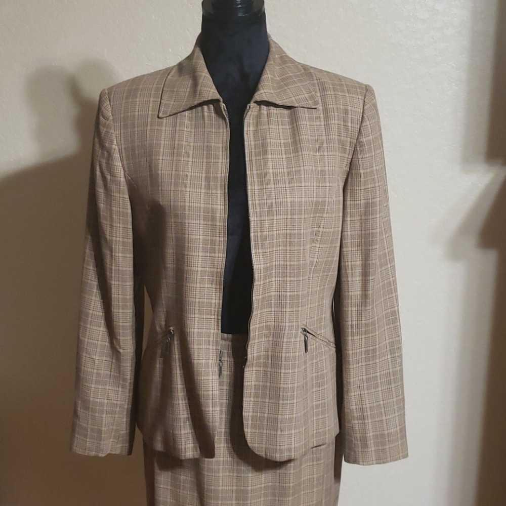 Evan Picone Skirt Suit Set